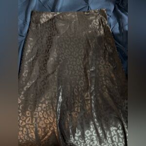 SHEIN Black Satin Leopard Jacquard skirt. Shin length